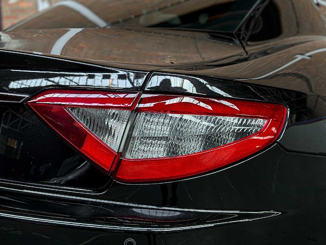 Maserati granturismo 4.7 v8 460pk 2016 - afbeelding 18 van  47