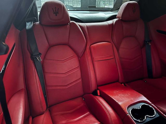 Maserati granturismo 4.7 v8 460pk 2016 - afbeelding 23 van  25