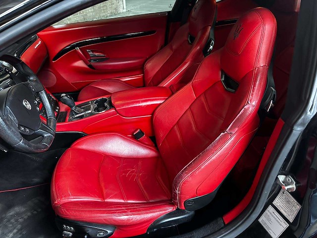Maserati granturismo 4.7 v8 460pk 2016 - afbeelding 36 van  48