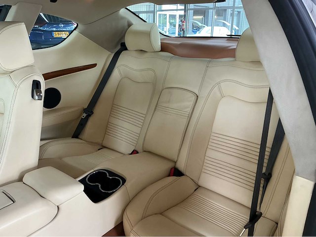 Maserati granturismo s mc-shift | 4.7 v8 | 2008 | youngtimer | 440 pk | mc-shift | 55.000 km | btw auto - afbeelding 15 van  33