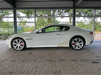 Maserati granturismo s mc-shift | 4.7 v8 | 2008 | youngtimer | 440 pk | mc-shift | 55.000 km | btw auto - afbeelding 3 van  36