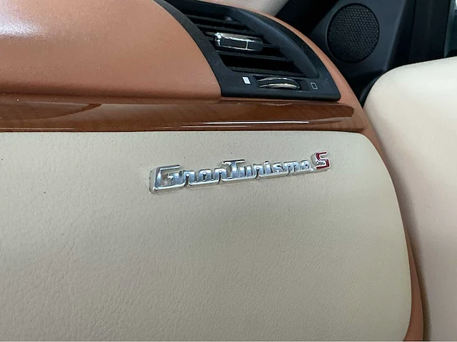 Maserati granturismo s mc-shift | 4.7 v8 | 2008 | youngtimer | 440 pk | mc-shift | 55.000 km | btw auto - afbeelding 25 van  36