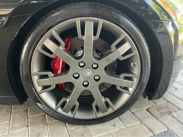 Maserati granturismo s mc-shift | 4.7 v8 | 2009 | youngtimer | 440 pk | 54.000 km | btw auto - afbeelding 5 van  34