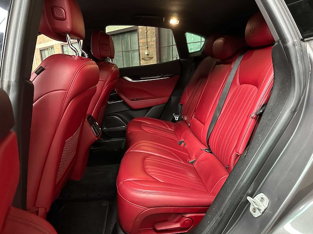 Maserati levant 3.0 v6 349pk 2017 - afbeelding 36 van  45