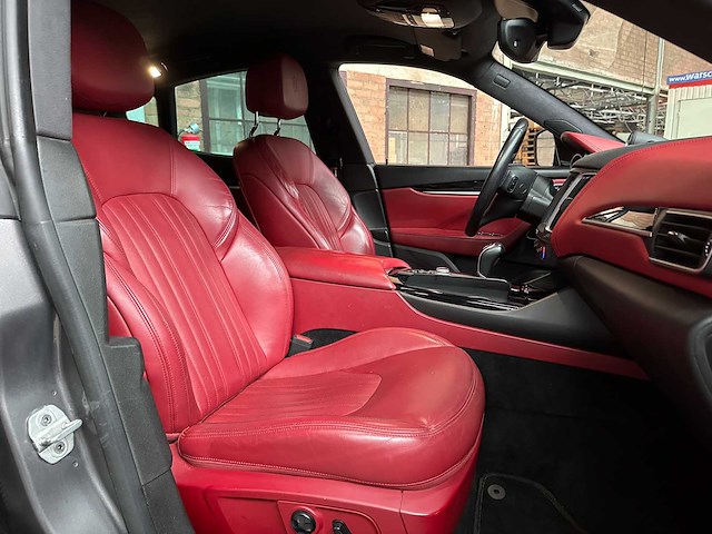 Maserati levant 3.0 v6 349pk 2017 - afbeelding 38 van  45