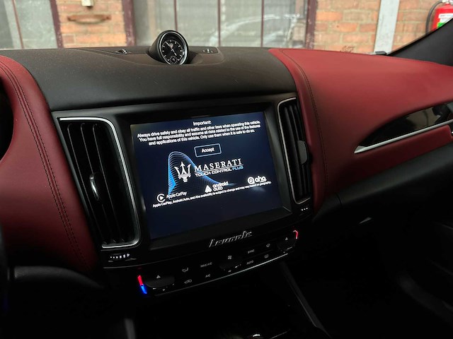 Maserati levant 3.0 v6 349pk 2017 - afbeelding 21 van  45