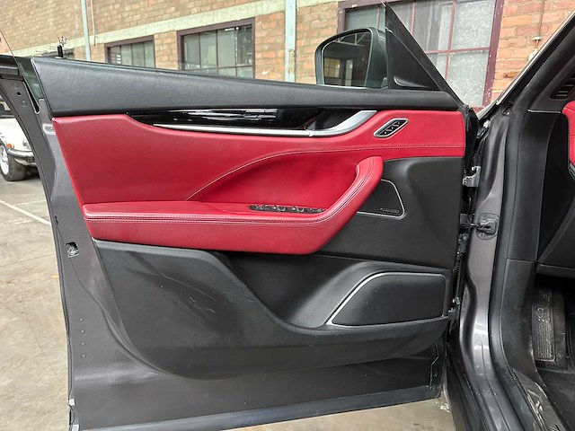 Maserati levant 3.0 v6 349pk 2017 - afbeelding 26 van  45