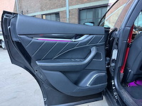 Maserati levante 3.0 v6 awd granlusso 349pk 2019, t-075-pr - afbeelding 41 van  45