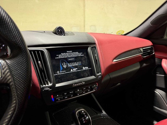 Maserati levante 3.0 v6 d awd 275pk 2017 (origineel-nl), nd-376-k - afbeelding 1 van  8