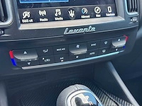 Maserati levante 3.0 v6 d awd granlusso | k-720-vj - afbeelding 13 van  44