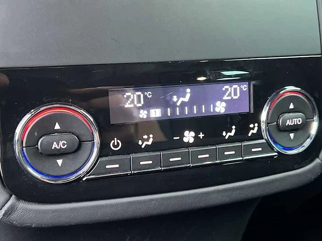 Maserati levante 3.0 v6 d awd granlusso | k-720-vj - afbeelding 24 van  36