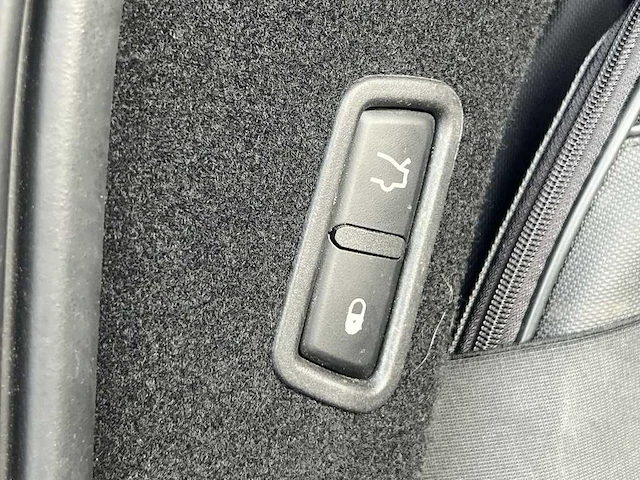 Maserati levante 3.0 v6 d awd granlusso | k-720-vj - afbeelding 27 van  36