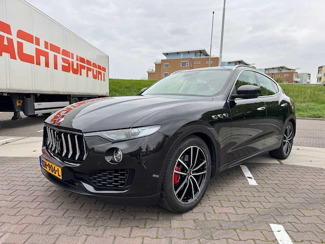 Maserati levante 3.0 v6 d awd *, kh-906-l - afbeelding 1 van  38