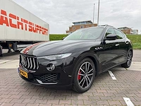 Maserati levante 3.0 v6 d awd *, kh-906-l - afbeelding 28 van  38
