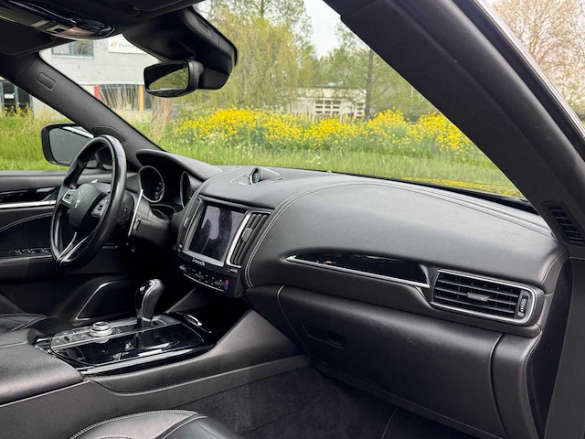 Maserati levante 3.0 v6 s awd granlusso automaat,* s-578-hh - afbeelding 17 van  20