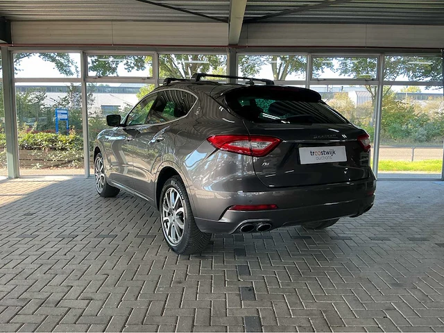 Maserati levante | 3.0 v6 twin-turbo | 350 pk | 2017 | premium package | skyhook luchtvering | panoramadak | q4 | marge auto - afbeelding 16 van  39