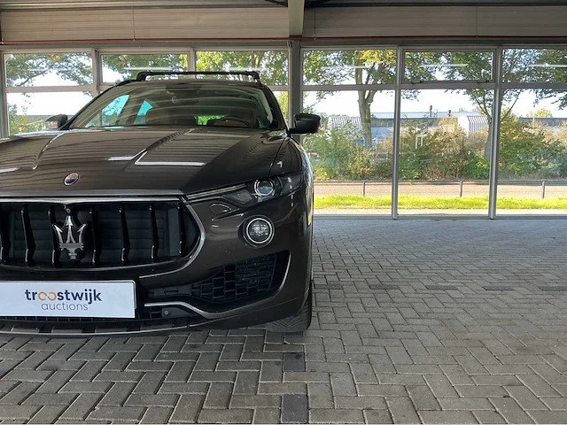 Maserati levante | 3.0 v6 twin-turbo | 350 pk | 2017 | premium package | skyhook luchtvering | panoramadak | q4 | marge auto - afbeelding 12 van  39