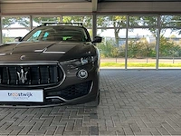 Maserati levante | 3.0 v6 twin-turbo | 350 pk | 2017 | premium package | skyhook luchtvering | panoramadak | q4 | marge auto - afbeelding 12 van  39