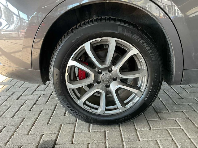 Maserati levante | 3.0 v6 twin-turbo | 350 pk | 2017 | premium package | skyhook luchtvering | panoramadak | q4 | marge auto - afbeelding 15 van  39