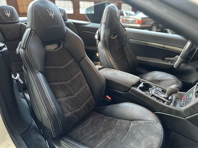 Maserati mc stradale gran cabrio 4.7 v8 -mc sportline- 460pk 2015 granturismo - afbeelding 53 van  65