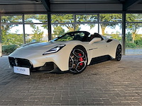 Maserati mc20 cielo spider | 3.0 v6 | 2023 | 630 pk | carbon seats | fabrieksgarantie tot 10-10-2026 | 3.000 km | btw auto - afbeelding 1 van  48