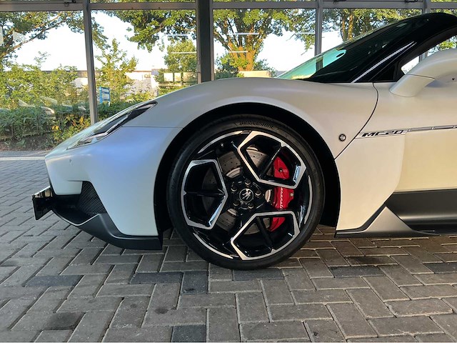 Maserati mc20 cielo spider | 3.0 v6 | 2023 | 630 pk | carbon seats | fabrieksgarantie tot 10-10-2026 | 3.000 km | btw auto - afbeelding 22 van  48