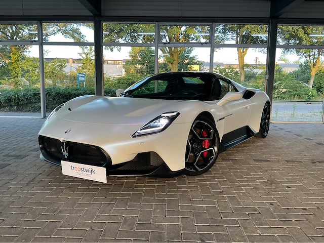 Maserati mc20 cielo spider | 3.0 v6 | 2023 | 630 pk | carbon seats | fabrieksgarantie tot 10-10-2026 | 3.000 km | btw auto - afbeelding 2 van  48
