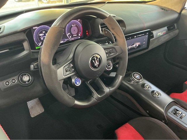 Maserati mc20 cielo spider | 3.0 v6 | 2023 | 630 pk | carbon seats | fabrieksgarantie tot 10-10-2026 | 3.000 km | btw auto - afbeelding 44 van  48