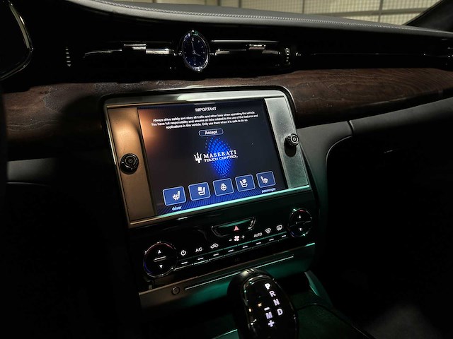 Maserati quattroporte 3.0 v6 404pk 2014 - afbeelding 19 van  44