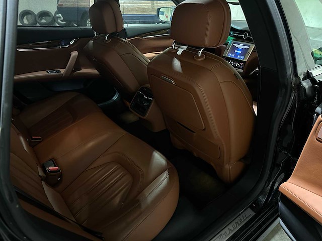 Maserati quattroporte 3.0 v6 s q4 411pk 2015, n-046-lt - afbeelding 15 van  54