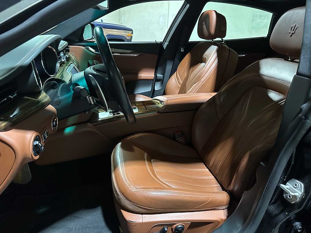 Maserati quattroporte 3.0 v6 s q4 411pk 2015, n-046-lt - afbeelding 35 van  54