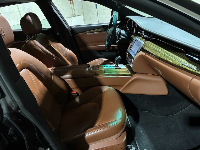 Maserati quattroporte 3.0 v6 s q4 411pk 2015, n-046-lt - afbeelding 40 van  54