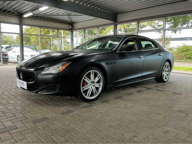 Maserati quattroporte 3.8 v8 gts | italiaanse klasse, pure v8-beleving & tijdloze elegantie 2014 btw auto - afbeelding 1 van  26