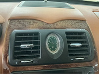 Maserati quattroporte | 4.2 v8 | 2004 | youngtimer | 400 pk | 79.000 km | btw auto - afbeelding 19 van  29