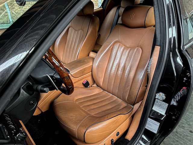 Maserati quattroporte 4.2 v8 400pk 2007 youngtimer - afbeelding 14 van  34