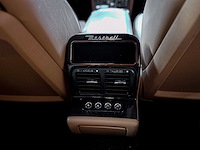 Maserati quattroporte 4.2 v8 400pk 2007 youngtimer - afbeelding 24 van  34