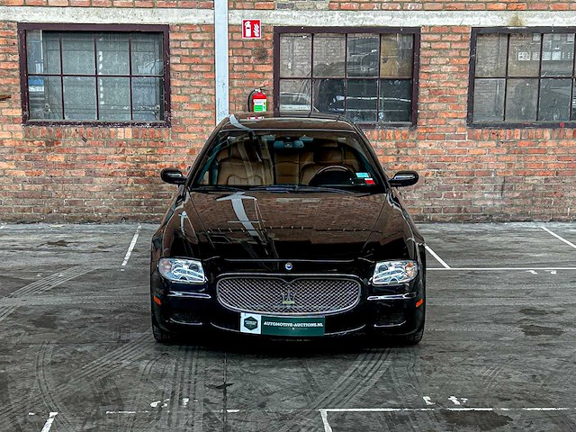 Maserati quattroporte 4.2 v8 400pk 2007 youngtimer - afbeelding 30 van  34