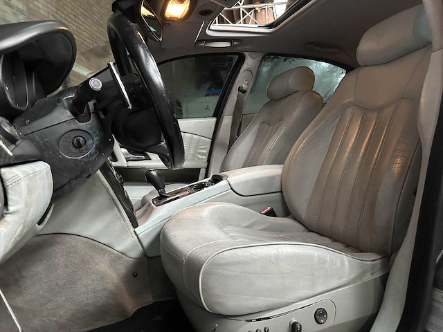 Maserati quattroporte 4.2 v8 400pk 2007 - afbeelding 25 van  36