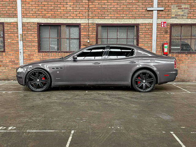 Maserati quattroporte 4.2 v8 400pk 2007 - afbeelding 8 van  38
