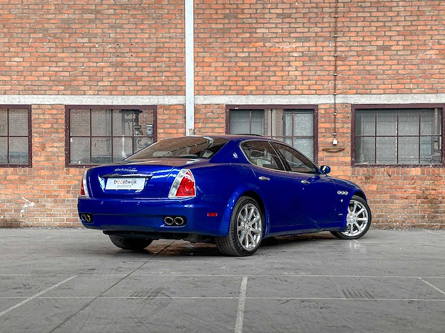 Maserati quattroporte 4.2 v8 400pk 2008 (43.000 km) youngtimer -automaat- - afbeelding 17 van  51