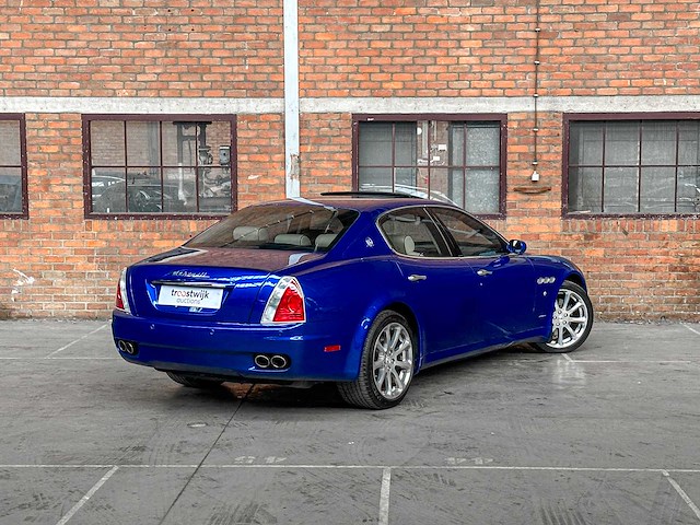 Maserati quattroporte 4.2 v8 400pk 2008 (43.000 km) youngtimer -automaat- - afbeelding 8 van  51