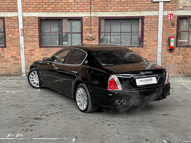 Maserati quattroporte 4.2 v8 401pk 2005 (40.000 km) youngtimer - afbeelding 6 van  39