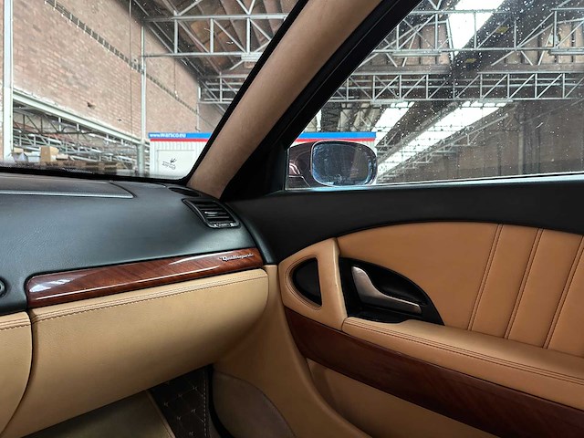Maserati quattroporte 4.2 v8 401pk 2008 youngtimer - afbeelding 8 van  18