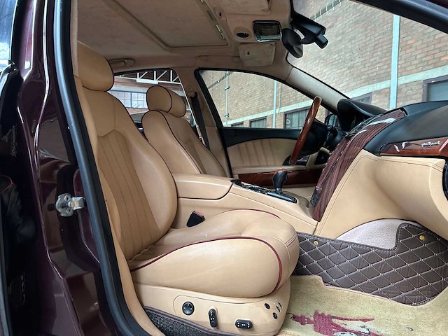 Maserati quattroporte 4.2 v8 401pk 2008 youngtimer - afbeelding 25 van  33