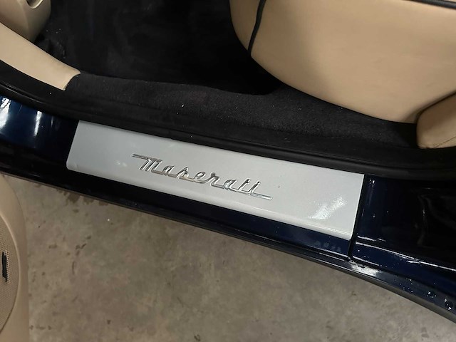 Maserati quattroporte 4.2 v8 405pk 2009 youngtimer - afbeelding 32 van  68