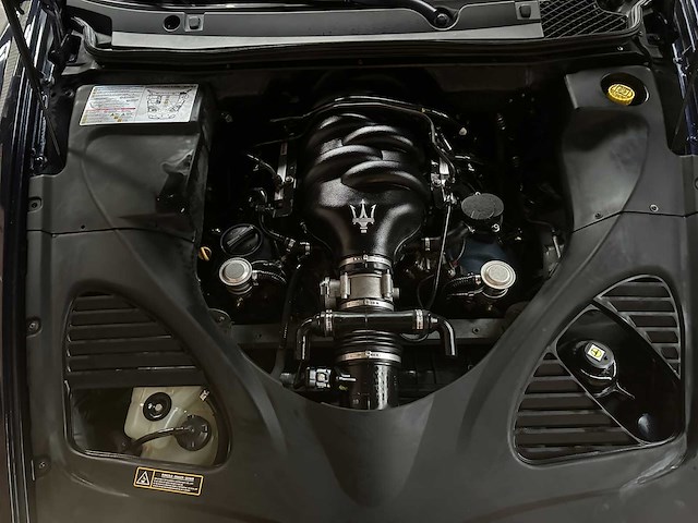 Maserati quattroporte 4.2 v8 405pk 2009 youngtimer - afbeelding 50 van  68