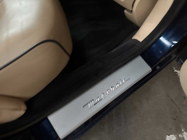 Maserati quattroporte 4.2 v8 405pk 2009 youngtimer - afbeelding 41 van  68