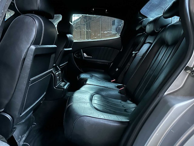 Maserati quattroporte 4.2 v8 440pk 2009 facelift youngtimer - afbeelding 19 van  30