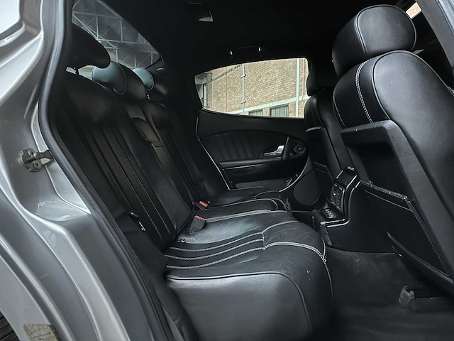 Maserati quattroporte 4.2 v8 440pk 2009 facelift youngtimer - afbeelding 17 van  26