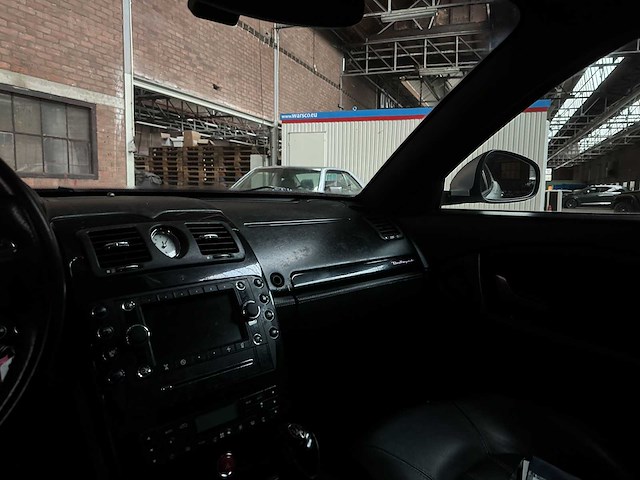 Maserati quattroporte 4.2 v8 440pk 2009 facelift youngtimer - afbeelding 3 van  15